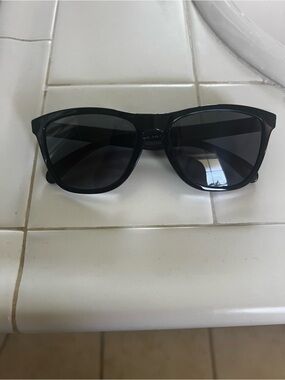Oakley Black Women's Polarized Sunglasses